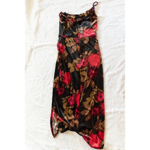Taylor Velvet Cocktail Maxi Dress M Dark Floral Whimsigoth Fairy Grunge Date - Picture 4 of 7